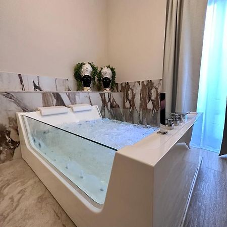 Nerina Hotel Catania Bagian luar foto