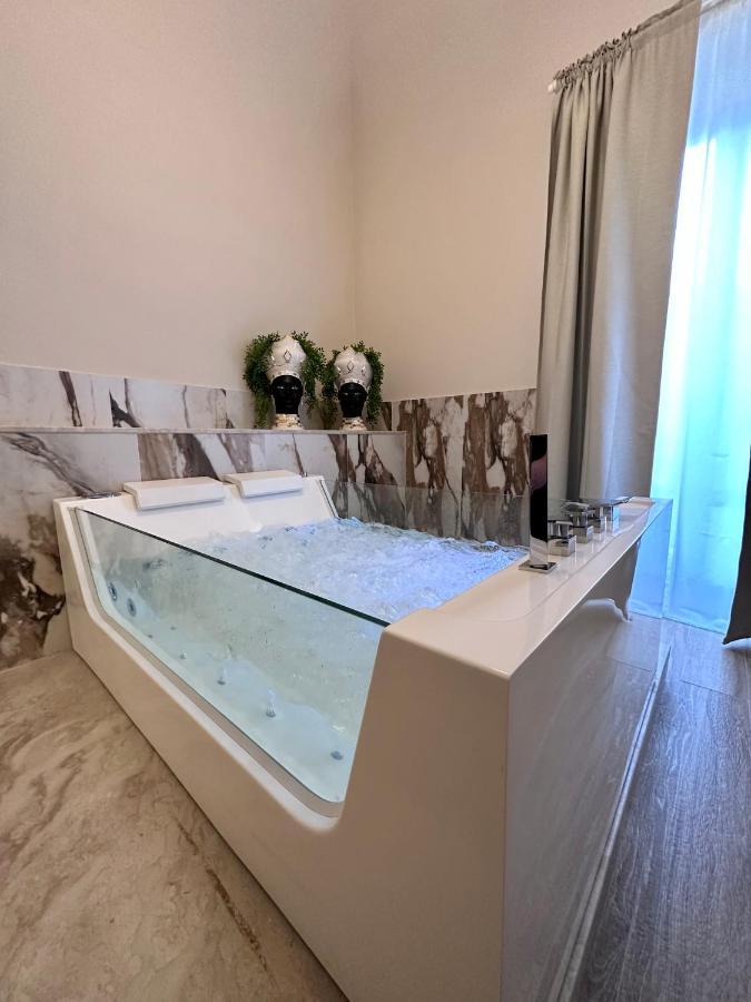 Nerina Hotel Catania Bagian luar foto