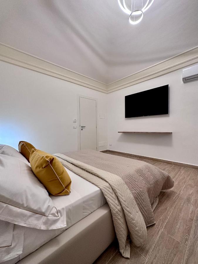 Nerina Hotel Catania Bagian luar foto