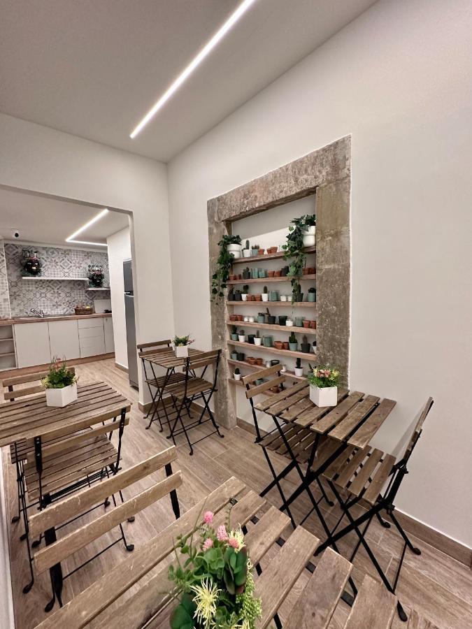 Nerina Hotel Catania Bagian luar foto
